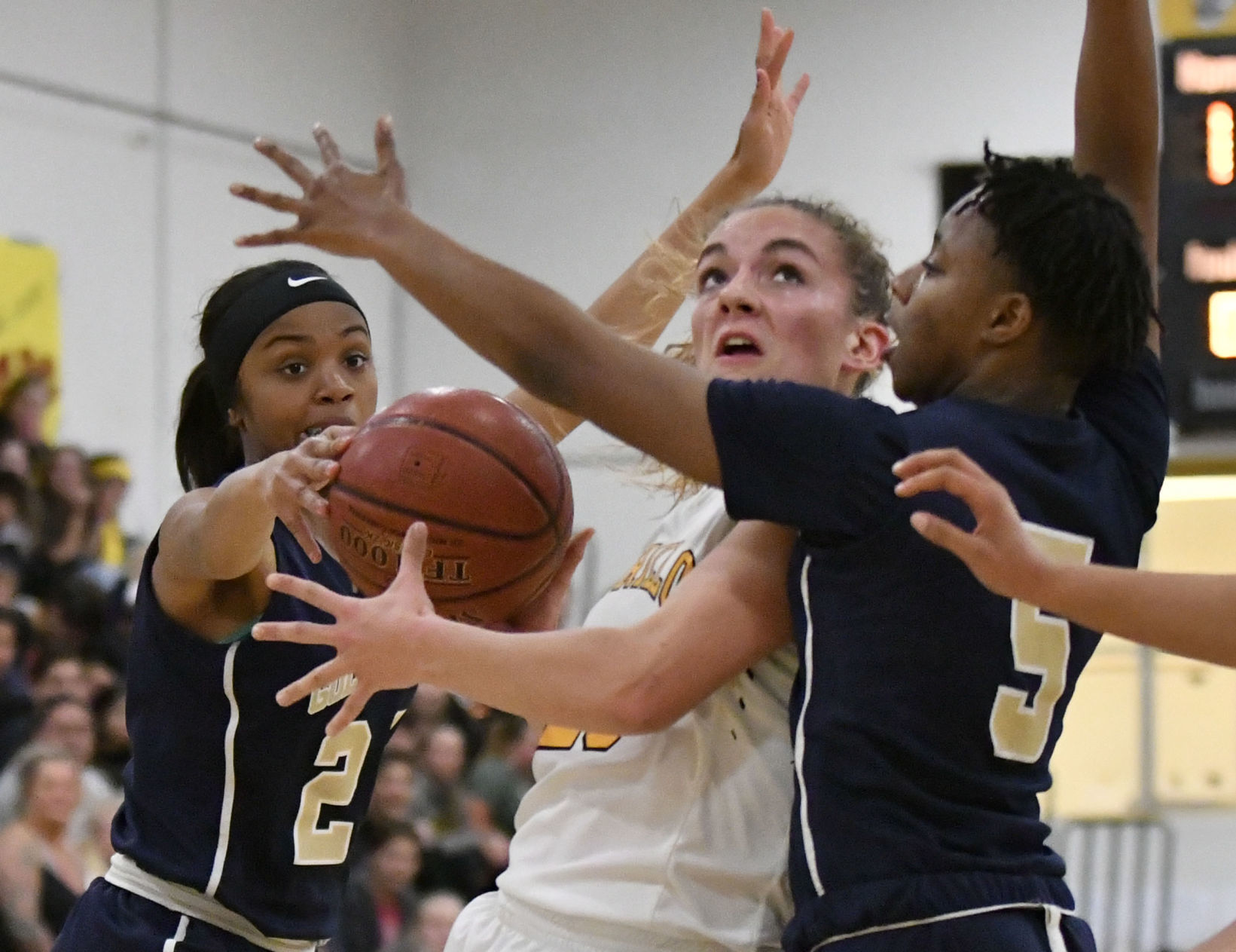 030718 GV CHS basketball 04.jpg